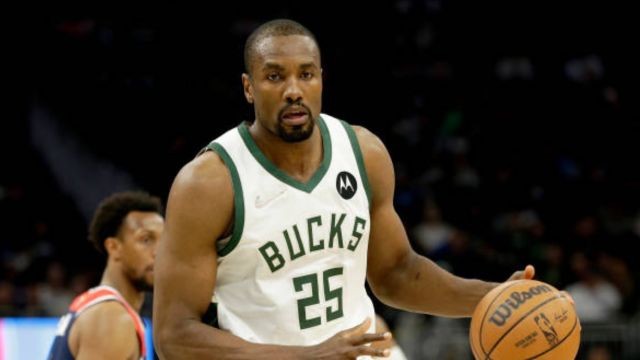 关于密尔沃基雄鹿内部会议纪要流出——冲刺阶段遗憾出局；德甲使命明确；训练强度明显提升的信息-mk.com